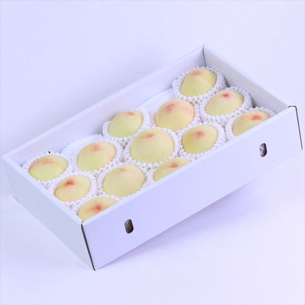 和歌山産清水白桃【秀品】13～15玉産地箱入