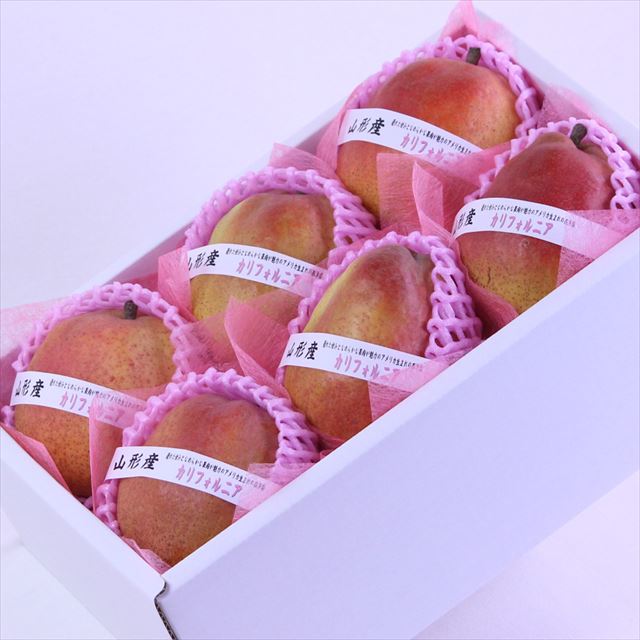 山形産カリフォルニア【特秀品】6玉化粧箱入